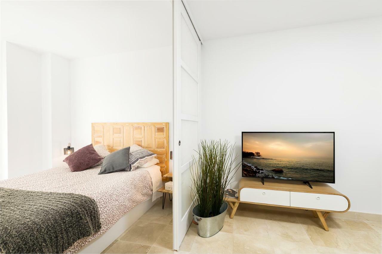 Apartamento Lujo Ancha Del Carmen Malaga Bagian luar foto