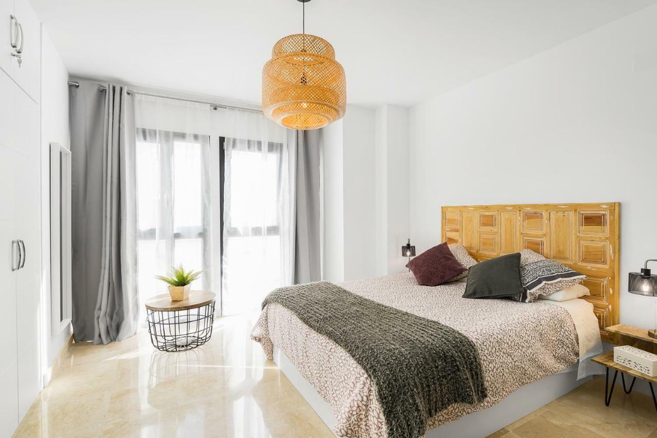 Apartamento Lujo Ancha Del Carmen Malaga Bagian luar foto